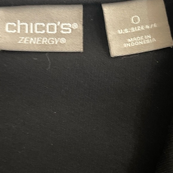 Chico’s Zenergy Light Jacket Zip Up Size Small - Picture 6 of 12